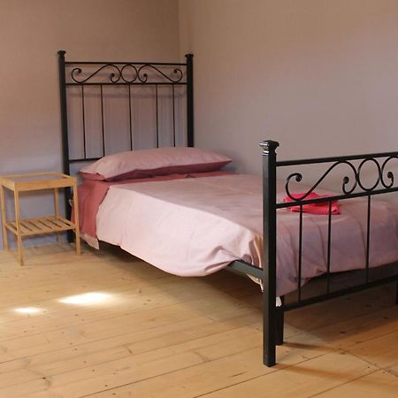 Sa Domu Beccia B&B Uras エクステリア 写真